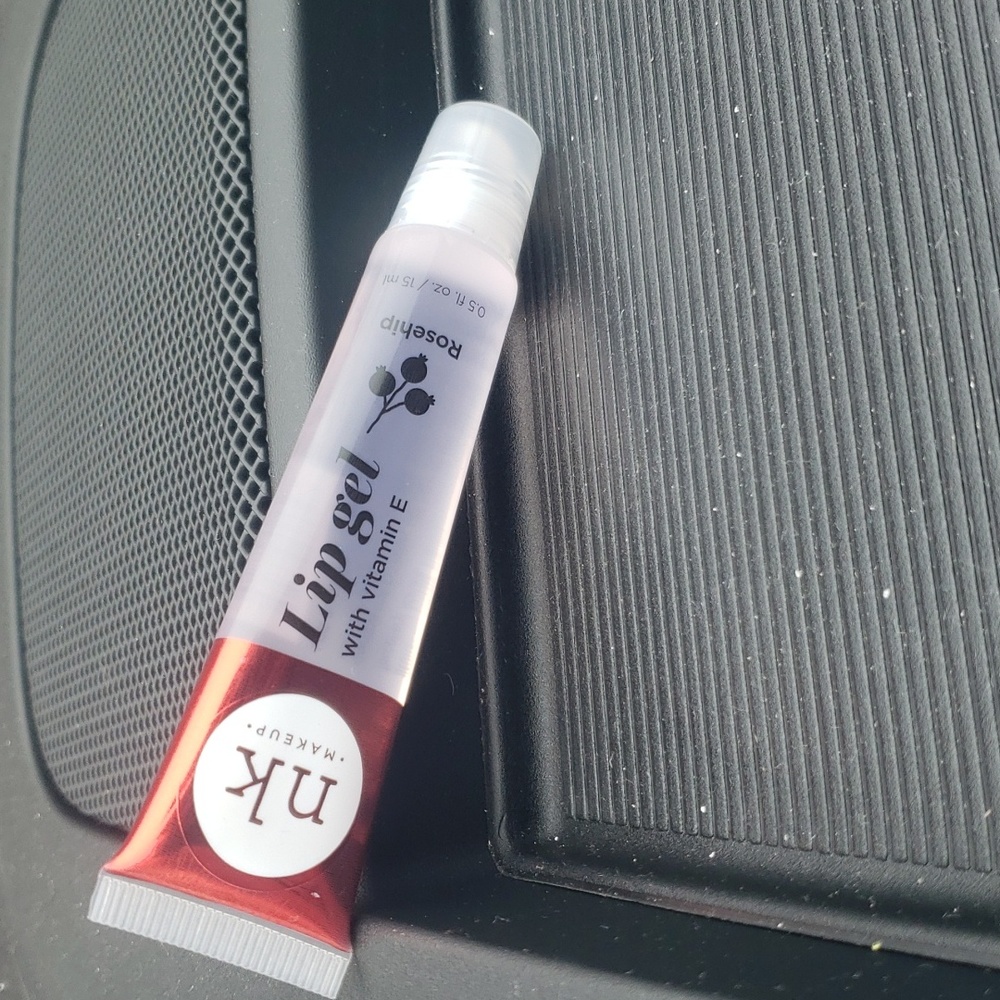 Lip gloss gel New rose nk makeup vitamin e Lippie